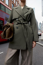 WATER REPELLENT WINDPROOF DOUBLE-BREASTED TRENCH COAT.