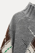 DIAMOND KNIT SWEATER.