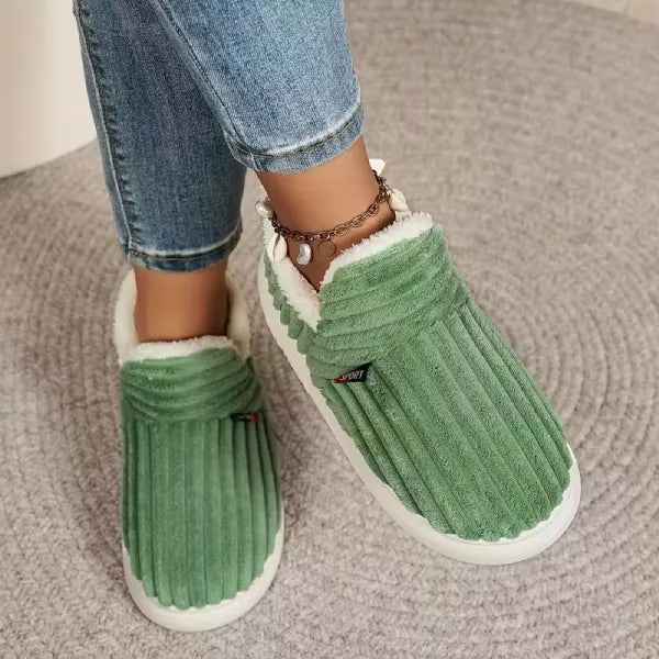 Women’s Cozy Fleece Slippers | Warm Indoor Outdoor House Shoes
